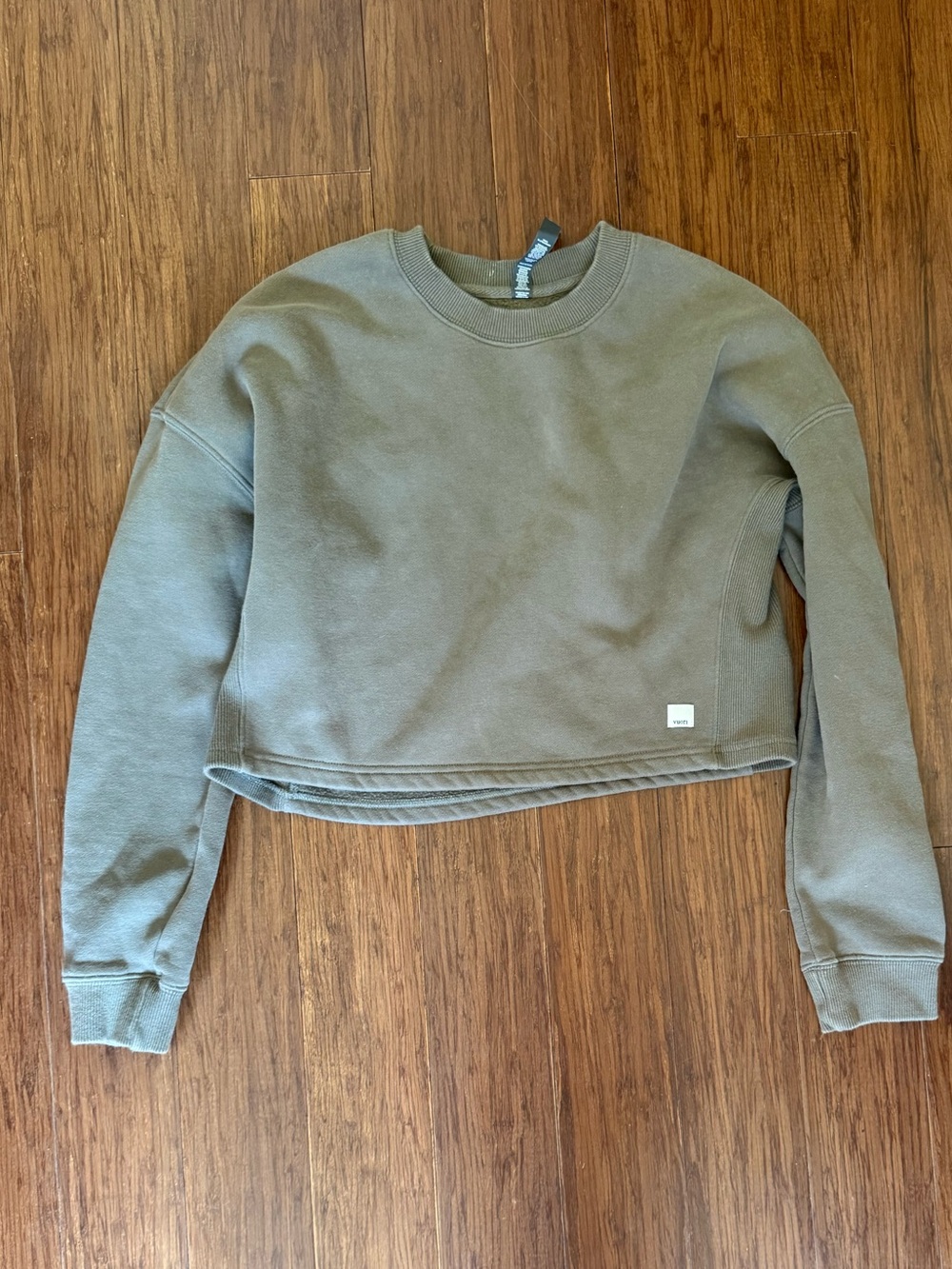 Vuori Olive Cropped Crew Sweatshirt